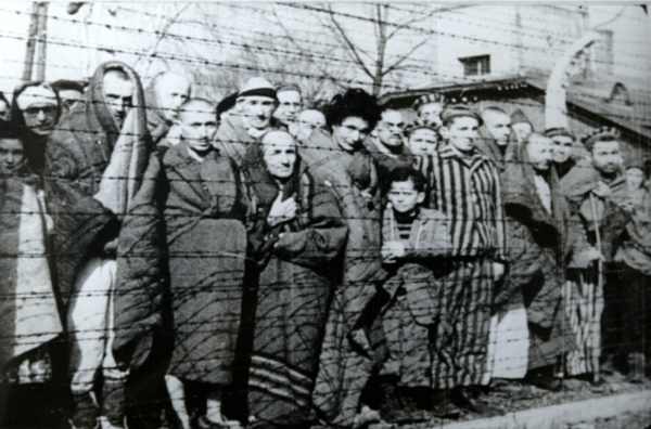 campos de concentração