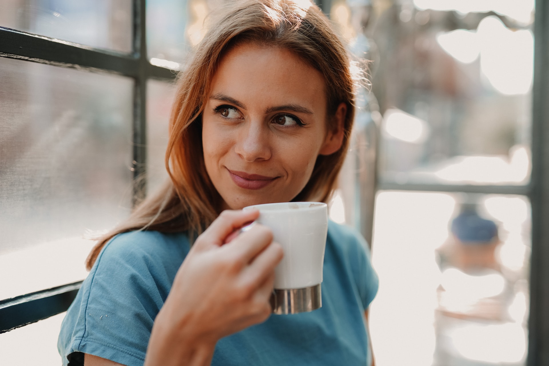 Chá ou Café Vinho ou água Sua bebida preferida revela ISSO sobre sua personalidade! (Imagem: Jenny Ueberberg/Unsplash)
