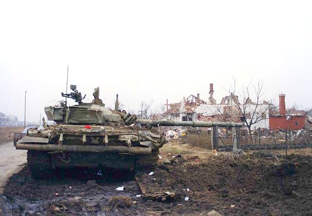Guerra dos Bálcãs 1991: Vukovar destruído (Imagem: Peter Denton/Common Creative License)